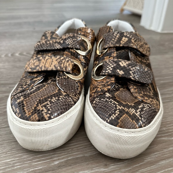 And Other Stories Patent Snake Animal Print Gold Details Platform Velcro Sneaker - Picture 5 of 5